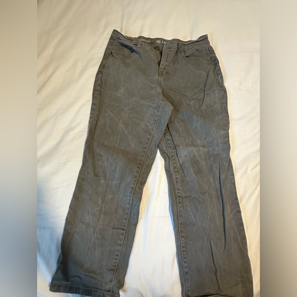 Style & Co Grey Jeans Capri Size 10